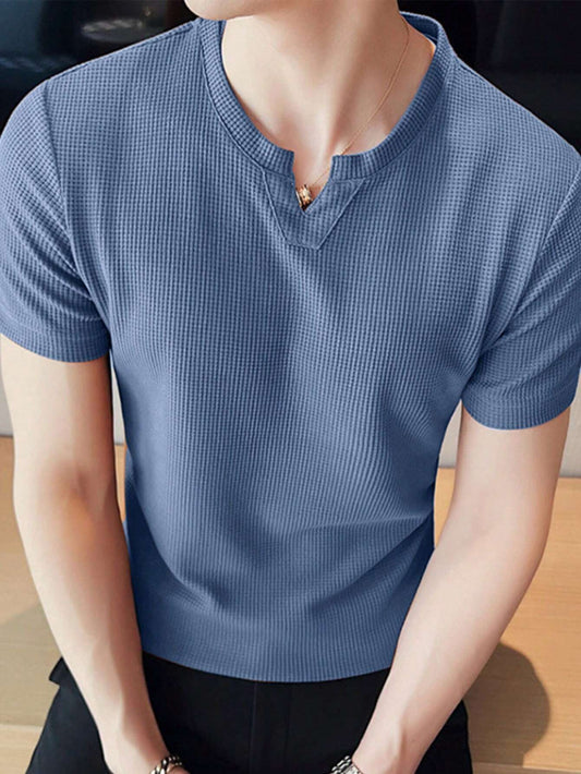 Manfinity Homme Men's Notched Neck Tee