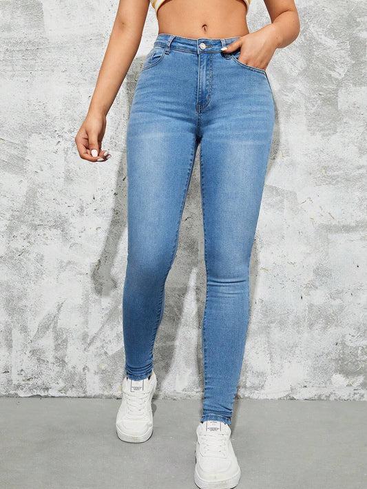 Essnce Skinny Jeans with Slant Pockets
