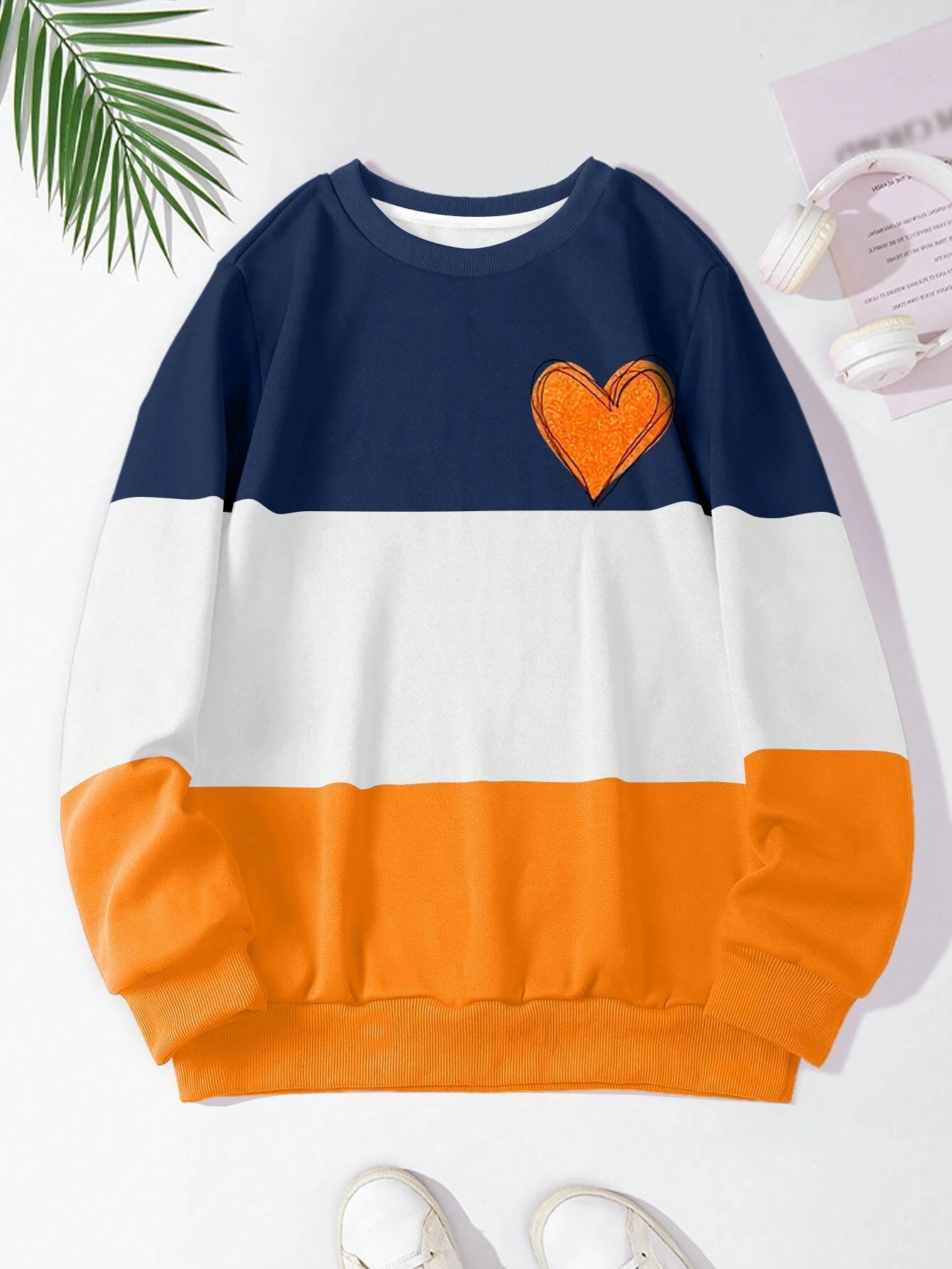 Heart Pattern Colorblock Sweatshirt for Women