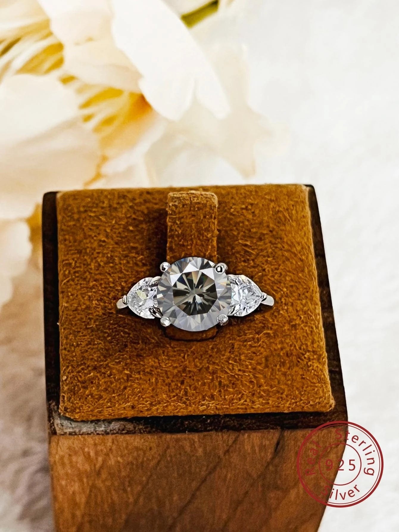 Elegant Silver Ring with Laboratory-Created Moissanite Decoration for Women - Perfect as an Engagement Gift.