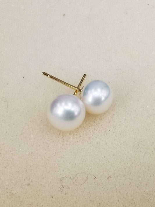 One Pair of Natural 7-8mm Bun Pink Freshwater Pearl and S925 Stud Earrings.